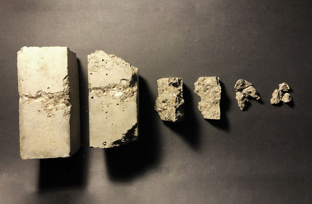 Middle Design _ Concrete